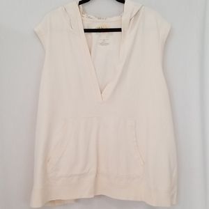 EUC hooded vest, size 26/28 by V Sports